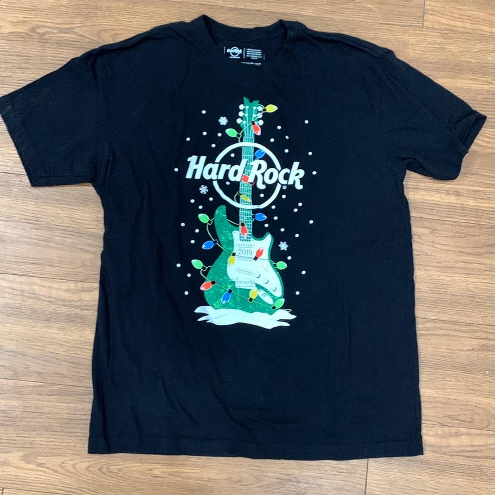 Hard Rock Christmas Tee